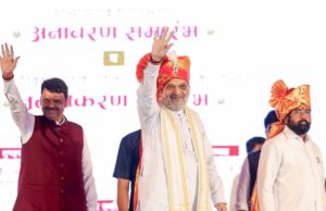 एकनाथ शिंदे असहाय! अमित शाह के दरवाज़े पर पहुंचे—उद्धव ठाकरे का तीखा वार