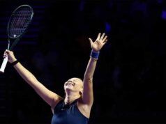 अनिसिमोवा ने स्वियातेक को हराकर डब्ल्यूटीए फाइनल्स के अंतिम चार में जगह बनाई
