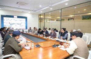 कानून व्यवस्था की आदर्श स्थिति सुनिश्चित करें