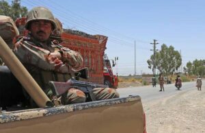 पाकिस्तान में बगावत तेज! बलूचिस्तान में इंटरनेट बंद, क्या भड़क उठेगा गृहयुद्ध?