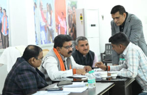 रायपुर : आरक्षक भर्ती प्रक्रिया में पारदर्शिता के लिए शासन पूरी तरह प्रतिबद्ध – उपमुख्यमंत्री विजय शर्मा
