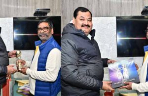 HIL 2025-26 समारोह को लेकर सीएम हेमंत से हॉकी इंडिया महासचिव की मुलाकात, दिया खास न्योता