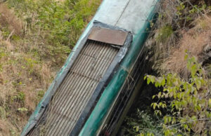 उत्तराखंड के अल्मोड़ा में बस खाई में गिरी, 6 लोगों की मौत, सीएम धामी ने जताया शोक