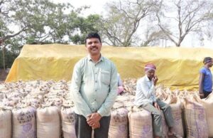 छत्तीसगढ़ में समर्थन मूल्य पर धान खरीदी से किसान हो रहे आर्थिक रूप से सशक्त
