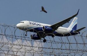 IndiGo शेयर में खुलते ही 5% की बड़ी गिरावट, बाजार में हड़कंप