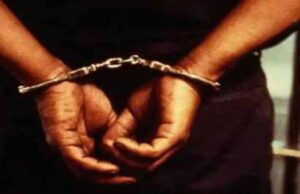 IND vs SA मैच टिकट ब्लैक करते दो युवक गिरफ्तार, पुलिस बनी ग्राहक