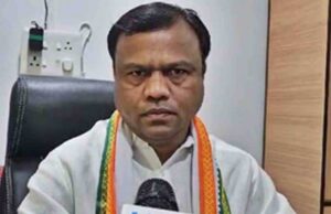 पीसीसी चीफ दीपक बैज का ताजा हमला: लोकतांत्रिक धरने पर लाठियां बरसाना गलत