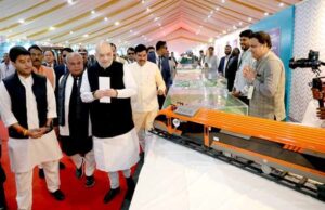 केंद्रीय गृह मंत्री शाह एवं मुख्यमंत्री डॉ. यादव ने निवेश से रोजगार-अटल संकल्प विषय पर लगी प्रदर्शनी का किया अवलोकन