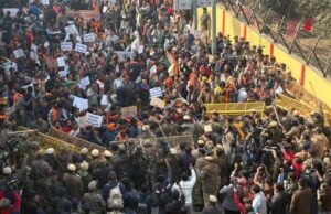 ये देश राम-कृष्ण का है, हिंदू हत्या बंद करो के नारे; दिल्ली में बांग्लादेश हाई कमीशन के बाहर जोरदार प्रदर्शन