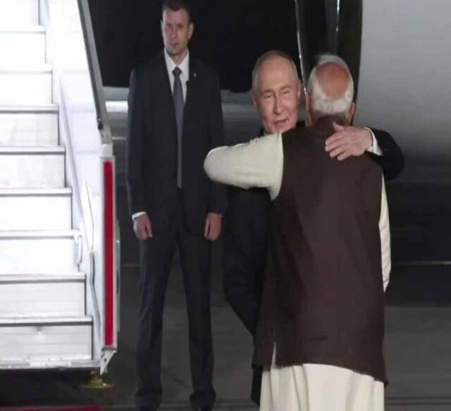 putin_modi.jpg