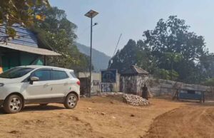 नक्सलियों के आतंक से खाली हुए गांव, अब SP की बहादुरी ने बदली तस्वीर