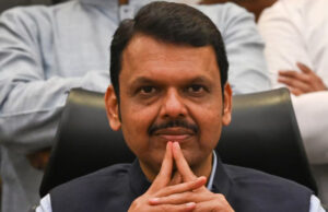 मुंबई मेयर चुनाव में नया मोड़, फडणवीस सरकार के कदम से बदल गया पूरा खेल