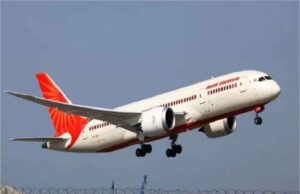 अजित पवार हादसे के बाद Air India की उड़ान में दूसरा तनाव: 10 मिनट हवा में हिचकोले, कांग्रेस नेता सुरक्षित