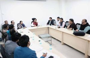 सुपर स्पेशलिटी अस्पताल में मरीजों को उपलब्ध हों तृतीयक स्तर की स्वास्थ्य सेवाएं : उप मुख्यमंत्री शुक्ल