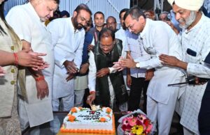 राज्य हज कमेटी एवं वक्फ बोर्ड के चेयरमेन ने दी मुख्यमंत्री को बधाई