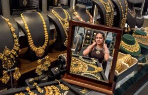 Gold Silver Rate Today: शादी के सीजन में सोना हुआ महंगा, चांदी खरीदने का है बेहतरीन मौका
