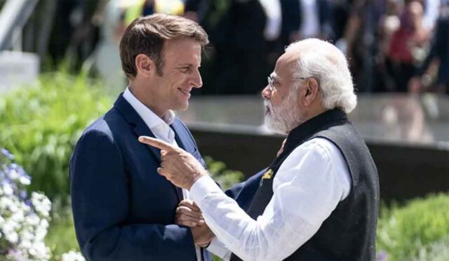 modi_macro2.jpg