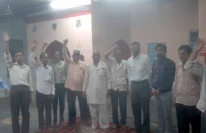 माँ मोटी माता परिसर में ताप्ती–नर्मदा रेल लाइन को लेकर बैठक संपन्न हुई