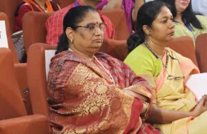 दिव्यांग बच्चों को परिवार से जोड़ने के लिए व्यापक जागरूकता अभियान की आवश्यकता: मंत्री सुश्री निर्मला भूरिया