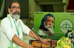 गिरिडीह में झामुमो का 53वां स्थापना दिवस, मुख्यमंत्री हेमंत सोरेन की मौजूदगी में आयोजन