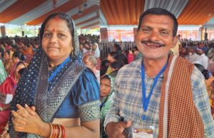 भूमिहीन कृषि मजदूर कल्याण योजना की राशि बनी सहारा सिलाई मशीन से जिंदगी बुनती थी, अब जिंदगी संवरेगी