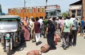 गैस नहीं तो सड़क जाम! मुरैना में LPG की किल्लत पर लोगों का उग्र प्रदर्शन