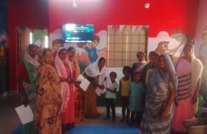 ग्रेजुएशन समारोह एवं विद्यारंभ प्रमाण पत्र किया गया वितरण