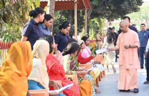 जनता की हर समस्या का त्वरित समाधान कराएं अधिकारी: मुख्यमंत्री