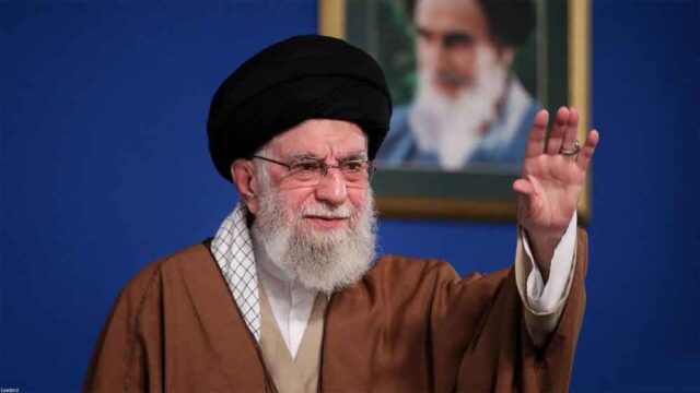 khameni2.jpg