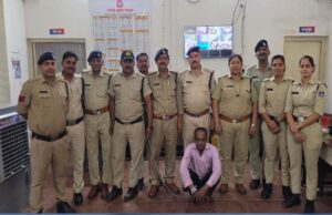 थाना अरेरा हिल्स पुलिस ने गांजा तस्कर को किया गिरफ्तार, 1300 ग्राम गांजा जप्त