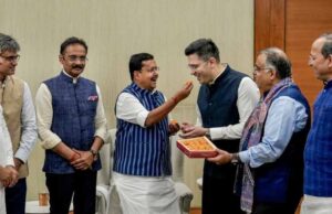 AAP में बड़ा राजनीतिक झटका, राज्यसभा में संख्या घटने से बदला सियासी गणित