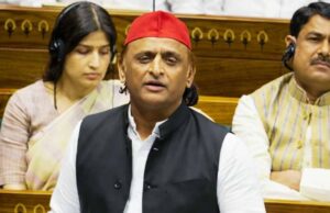 लोकसभा में अखिलेश बोले- भाजपा ‘नारी को नारा’ बनाने की कोशिश कर रही है