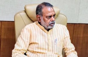 अभियान चलाकर करें खाद-बीज विक्रय करने वाली संस्थाओं की जांच : मंत्री कुशवाह