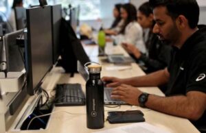 सर्वे 2025: बेरोजगारी में गिरावट, 61.3 करोड़ लोग हुए रोजगारयुक्त; महिलाओं का वेतन वृद्धि पुरुषों से अधिक