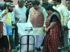 एक्शन में डॉ. मोहन यादव: अचानक खरीदी केंद्र पहुंचे, किसानों के साथ चाय पर चर्चा, CM ने पूछी भुगतान और तौल व्यवस्था