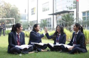 यूपी के लाखों छात्रों को योगी सरकार का बड़ा तोहफा, छात्रवृत्ति से वंचित रहे छात्र अब दोबारा कर सकेंगे आवेदन