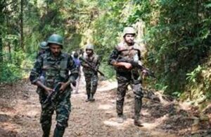 झारखंड: पश्चिम सिंहभूम में कोबरा बटालियन ने मारा एक माओवादी, अभियान जारी