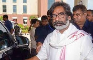 चांडिल-टाटा रूट पर ट्रेनों की लेटलतीफी पर भड़के CM हेमंत सोरेन, रेल मंत्री से जवाब तलब