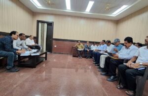 लोक निर्माण विभाग के सचिव ने सड़कों का काम देखा