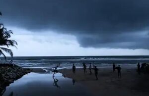 मौसम का बड़ा अपडेट! भारत की ओर बढ़ रहे 2500 किमी चौड़े बादल, 5 राज्यों में होगी झमाझम बारिश