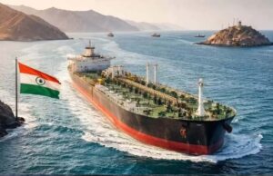 LPG सिलेंडर की मारामारी होगी खत्म, होर्मुज से 45,000 टन गैस लेकर टैंकर हुआ रवाना