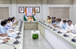 भीषण गर्मी में बिजली संकट पर सीएम योगी सख्त, अधिकारियों को दिए सख्त निर्देश