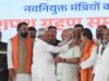 बिहार मंत्रिमंडल विस्तार में पीएम मोदी-नीतीश की केमिस्ट्री चर्चा में, 32 नए मंत्रियों ने ली शपथ