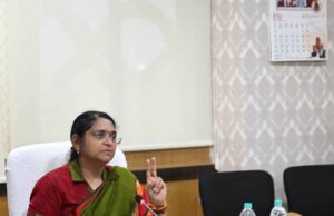 निकायों में सुशासन, जवाबदेही और जन सेवा को दें सर्वोच्च प्राथमिकता, नगरीय प्रशासन विभाग की सचिव शंगीता आर. ने वीडियो कॉन्फ्रेसिंग से ली सभी 194 निकायों की बैठक