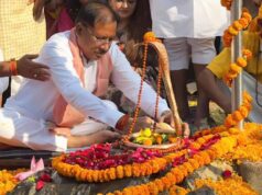 लेश्वर महादेव धाम में मुख्यमंत्री विष्णुदेव साय ने किया जलाभिषेक: प्रदेश की सुख-समृद्धि की कामना की