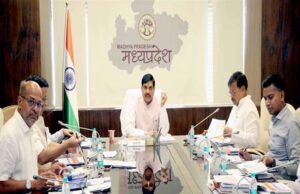 सौर ऊर्जा के उपयोग को अधिकाधिक प्रोत्साहित करें : मुख्यमंत्री डॉ. यादव
