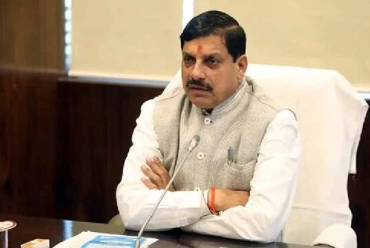 कुटीर और ग्रामोद्योग को नए आयाम देने की तैयारी में मध्यप्रदेश हथकरघा, खादी, रेशम और महिला रोजगार पर विशेष फोकस