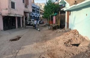 नालों की सफाई में रोड़ा बने अतिक्रमण, निकाय टीम के सामने बड़ी चुनौती