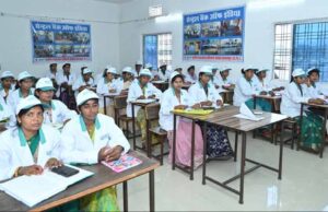 स्वरोजगार की राह पर बढ़ते कदम: मुख्यमंत्री ने RSETI में देखा ग्रामीण सशक्तिकरण का मॉडल