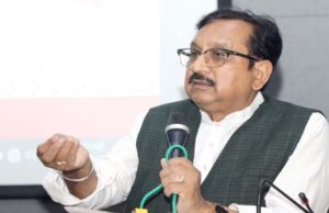 जनजातीय विद्यार्थियों को बेहतर शिक्षा और आवासीय सुविधाएं उपलब्ध करा रही प्रदेश सरकार : मंत्री डॉ. शाह
